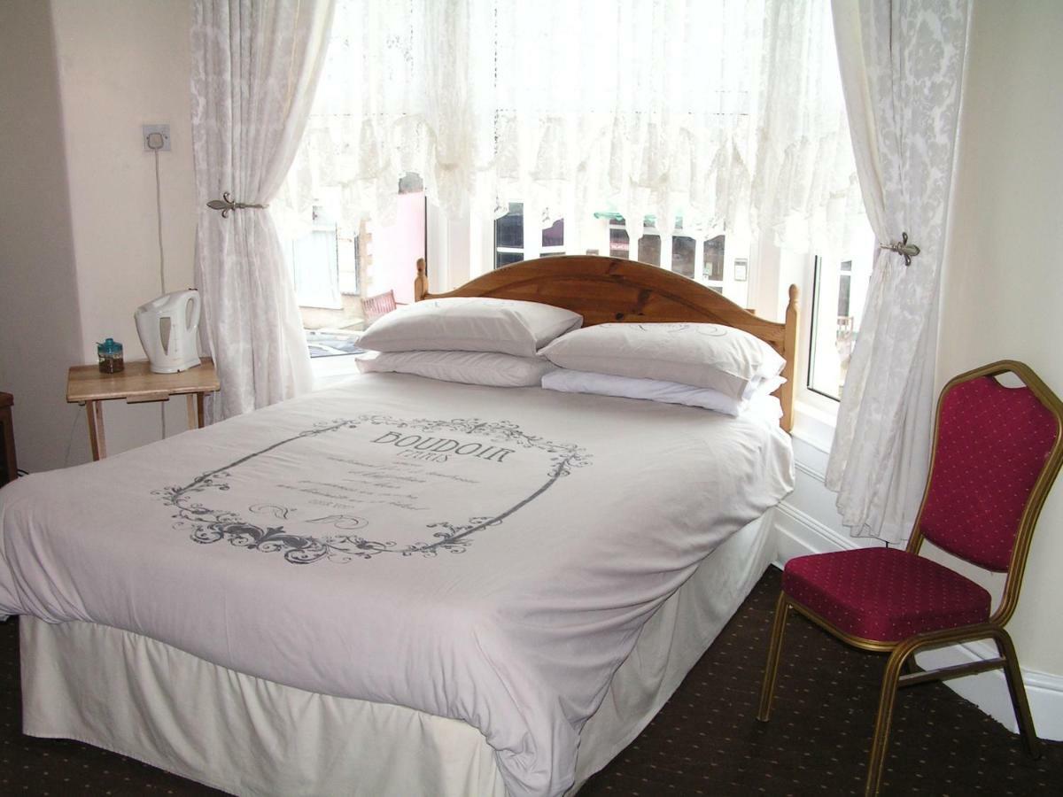 Hotel Sunny Ives à Blackpool Extérieur photo