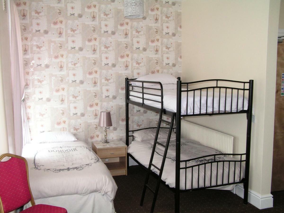 Hotel Sunny Ives à Blackpool Extérieur photo